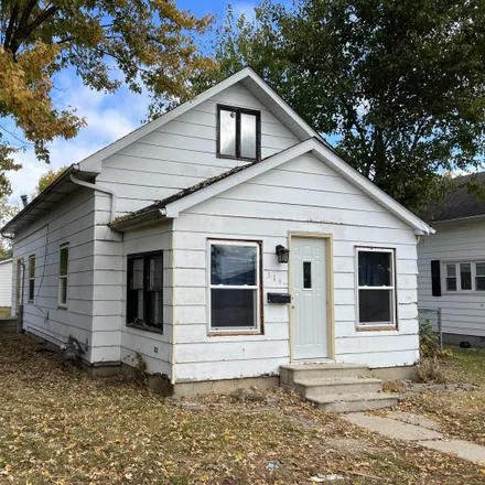 Buy this 3 bed house on 314 West Williams Street in Dwight, Livingston County