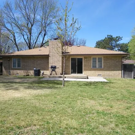 Image 4 - 1432 Gelven Avenue, Springfield, MO 65804, USA - House for sale