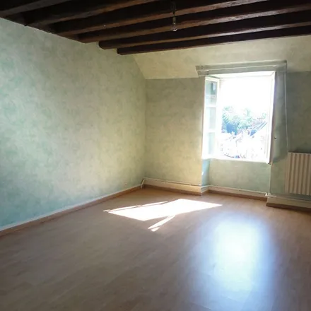 Rent this 2 bed apartment on 3 Chemin des Hauts de Saintjean in 28200 Châteaudun, France