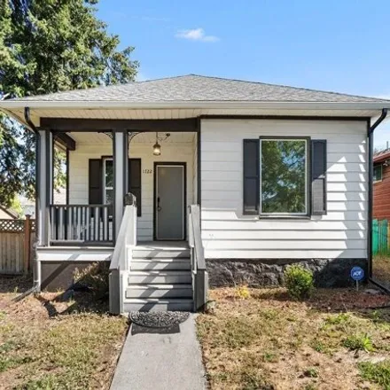 Buy this 3 bed house on 1776 West Spofford Avenue in Spokane, WA 99205