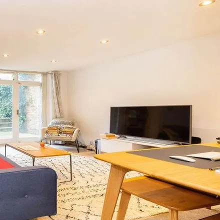 Image 2 - Gairloch House, Stratford Villas, London, NW1 9SG, United Kingdom - Apartment for rent