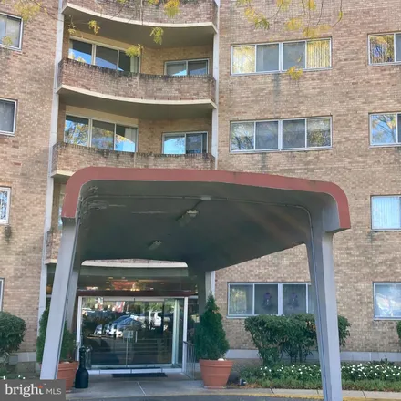 Buy this 2 bed condo on Tot Lot in Florence Avenue, Jenkintown
