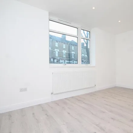 Image 3 - Peckwater House, Oseney Crescent, London, NW5 2BD, United Kingdom - Apartment for rent