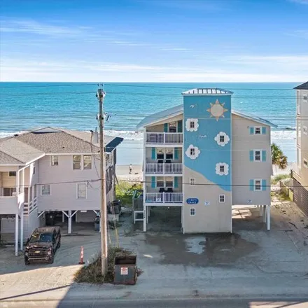 Image 1 - 3072 North Ocean Boulevard, Cherry Grove Beach, North Myrtle Beach, SC 29582, USA - House for sale