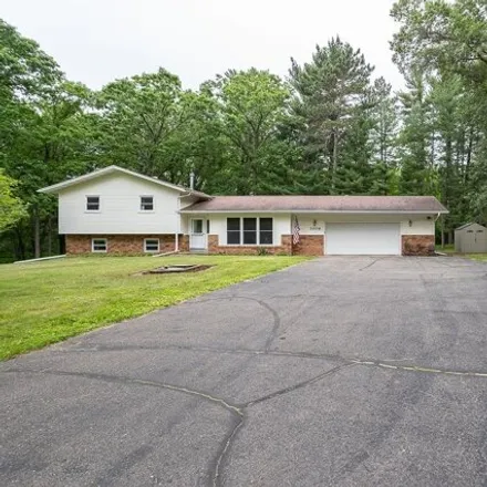 Buy this 3 bed house on 3006 Vern Ln in Weston, Wisconsin