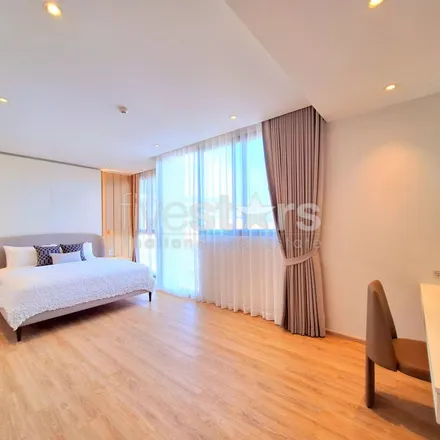 Rent this 3 bed apartment on Soi Lasalle 8 Yaek 6 in Bang Na District, Bangkok 10260