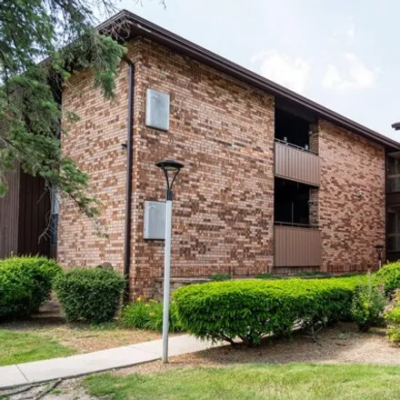 Image 2 - 7003 N Green Bay Ave Apt D, Glendale, Wisconsin, 53209 - Condo for sale
