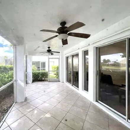 Image 2 - 2521 Country Golf Drive, Wellington, FL 33414, USA - House for sale