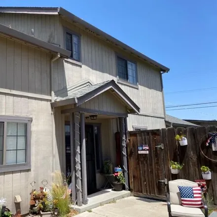 Buy this 3 bed house on 2272 Whitcomb Way in Modesto, CA 95350