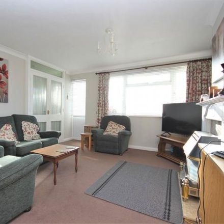 Rent this 3 bed house on Froxfield Gardens in Fareham, PO16 8DN