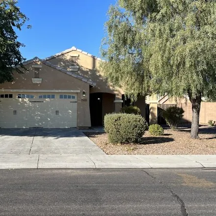 Rent this 4 bed house on 7904 South Columbus Drive in Gilbert, AZ 85298