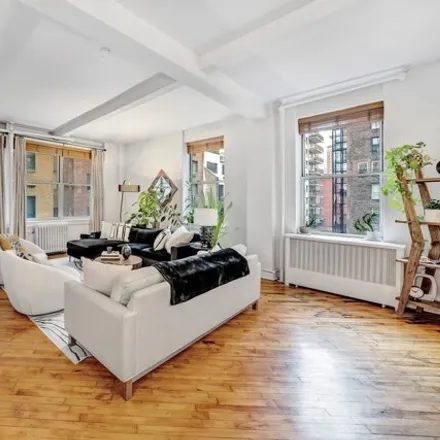 Image 4 - 147 West 22nd Street, New York, NY 10011, USA - Apartment for sale