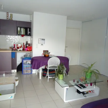 Rent this 2 bed apartment on 83 Avenue Tolosane in 31520 Ramonville-Saint-Agne, France