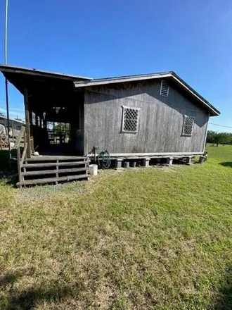 Image 1 - 6996 County Road 603, Bee County, TX 78389, USA - House for sale