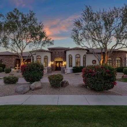 Buy this 6 bed house on 6928 South Star Drive in Gilbert, AZ 85298