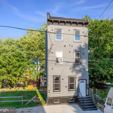 Rent this 1 bed townhouse on 2221 North Franklin Street in Philadelphia, PA 19133