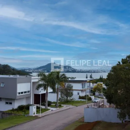 Buy this 5 bed house on unnamed road in Cacupé, Florianópolis - SC