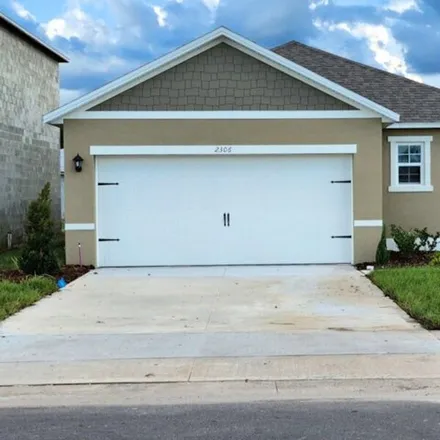 Rent this 3 bed house on Brassie Court in Winter Haven, FL 33884