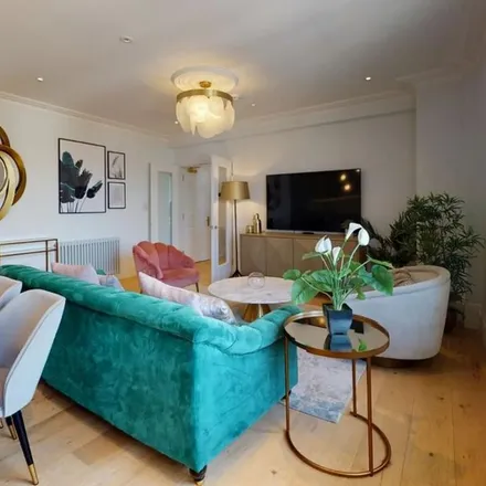 Image 3 - 49 Cromwell Road, London, SW7 2EF, United Kingdom - Apartment for rent