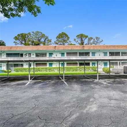 Buy this 1 bed condo on Fire Station #47 in 1460 Lakeview Road, Clearwater