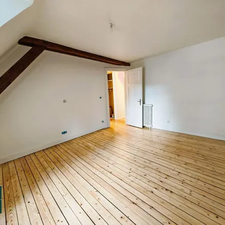 Rent this 3 bed apartment on 7 Rue Charles Bergmann in 67075 Strasbourg, France