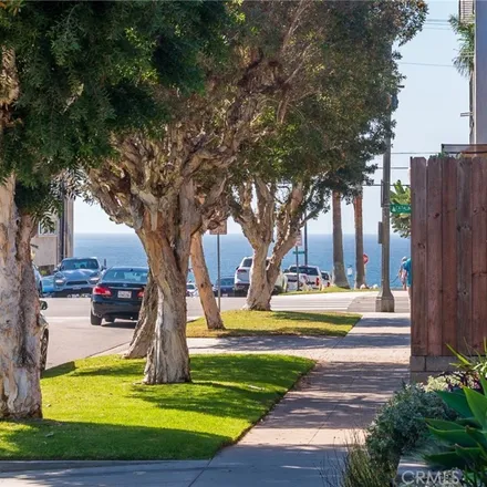 Image 5 - 207 Avenue C, Clifton, Redondo Beach, CA 90277, USA - Duplex for rent