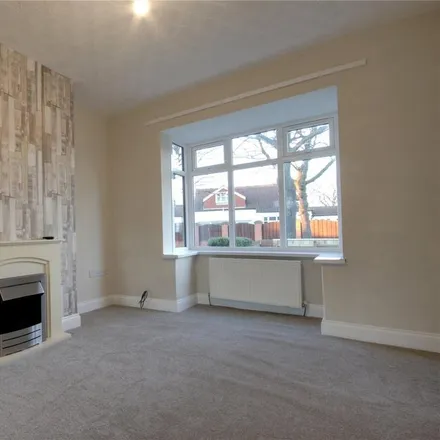 Image 2 - Chestnut Avenue, Redcar, TS10 3PB, United Kingdom - Duplex for rent