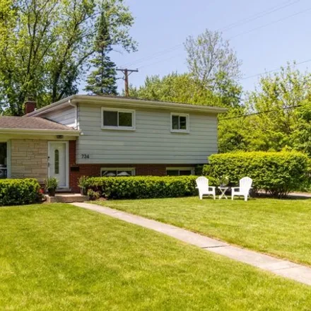 Buy this 3 bed house on 778 Laramie Avenue in Glenview, IL 60025