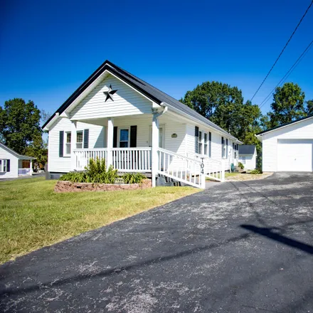 Image 5 - 104 Poplar Avenue, Burnside, Pulaski County, KY 42519, USA - House for sale