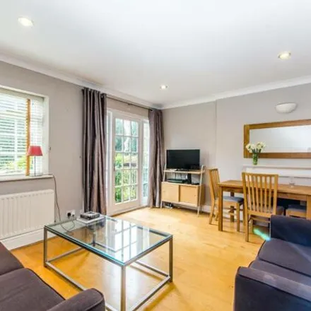 Rent this 2 bed room on 30A Parkhill Road in Maitland Park, London