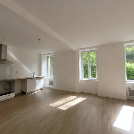 Rent this 3 bed apartment on 7 Avenue de Rieux in 09120 Varilhes, France
