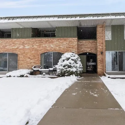 Buy this 2 bed condo on 4117 West Rivers Edge Circle in Brown Deer, Milwaukee County