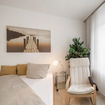 Rent this 1 bed apartment on Kapellstraße 9a in 40479 Dusseldorf, Germany
