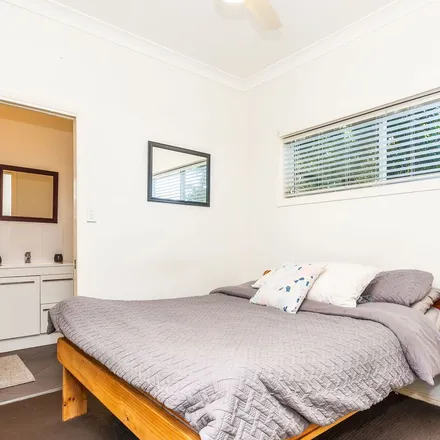Image 5 - Walter Street, Newport QLD 4020, Australia - Apartment for rent