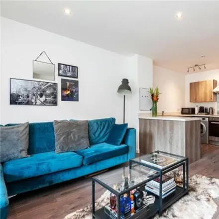 Image 5 - Sudeley Court, 7 Broughton Place, London, E17 5FF, United Kingdom - Apartment for sale