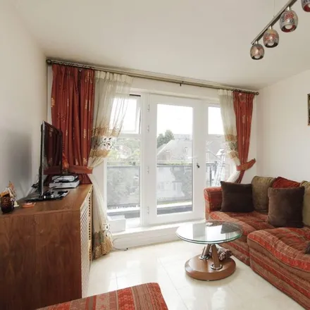 Rent this 2 bed apartment on 10 Newark Way in London, NW4 4JL
