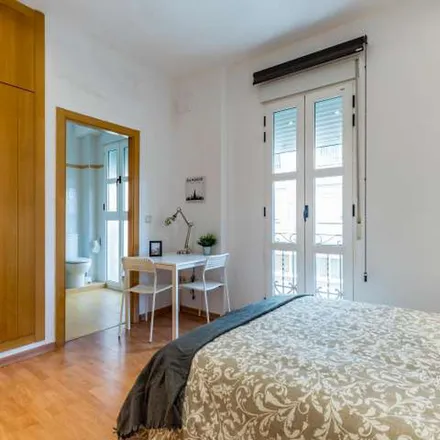Image 6 - Avinguda Doctor Peset Aleixandre, 46019 Valencia, Spain - Apartment for rent
