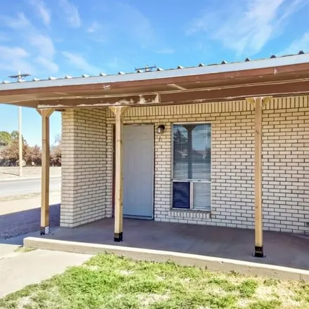 Rent this 1 bed house on 1512 West 18th Street in Portales, NM 88130
