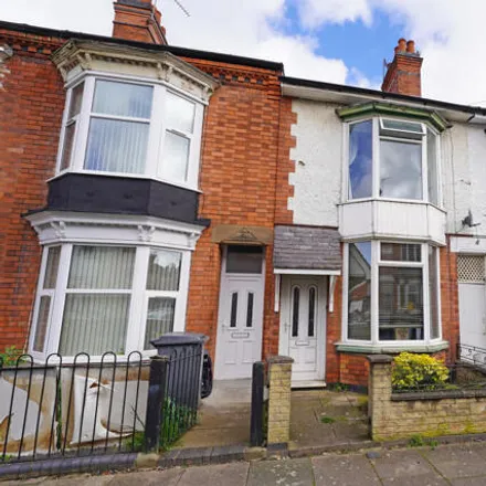 Buy this 2 bed townhouse on Danver Road in Leicester, LE3 2AG