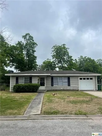 Rent this 2 bed house on 2337 Anaqua Avenue in Victoria, TX 77901