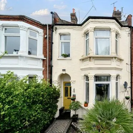 Buy this 3 bed townhouse on Tuam Road in London, SE18 2QX