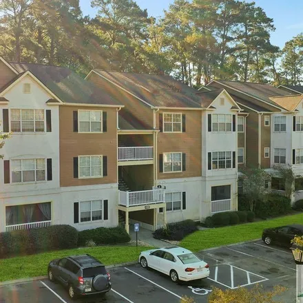 Buy this 3 bed condo on 51 Johnny Mercer Boulevard in Grays Subdivision, Savannah