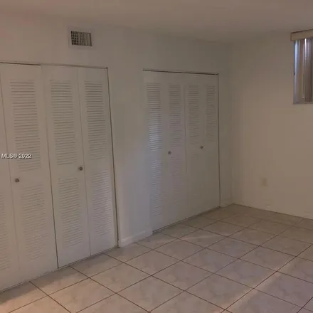 Image 5 - unnamed road, Miami-Dade County, FL 33152, USA - Apartment for rent