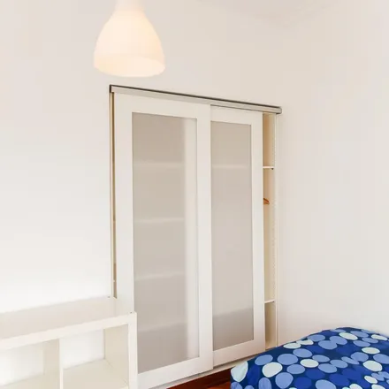 Rent this 7 bed apartment on Rua Teixeira de Carvalho 41 in 3000-396 Coimbra, Portugal