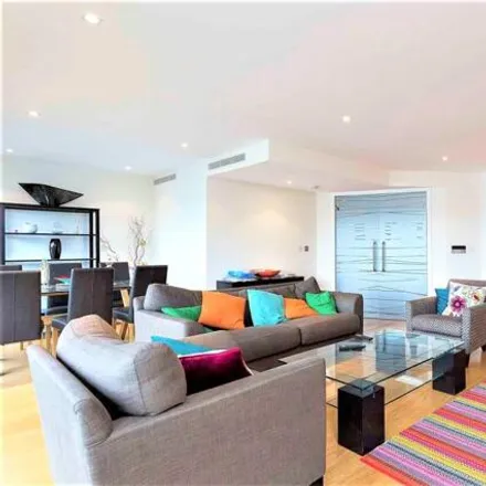 Rent this 2 bed room on Centurion Building in 376 Queenstown Road, London