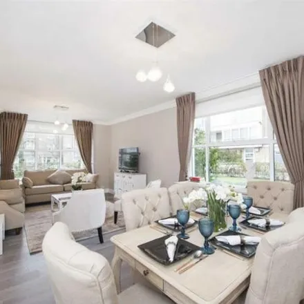 Rent this 3 bed apartment on Boydell Court in London, NW8 6NG