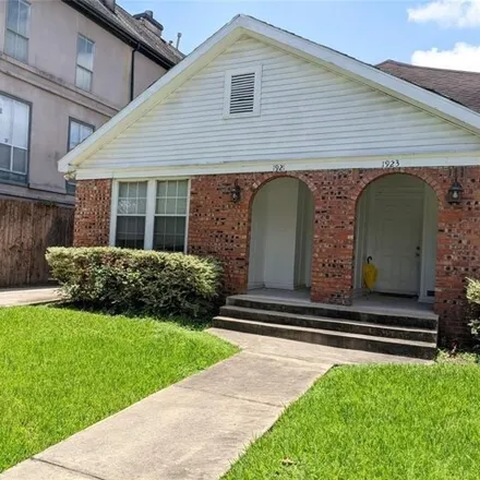 Rent this 2 bed house on 2690 McDuffie Street in Houston, TX 77098