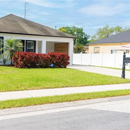 Rent this 3 bed house on 3529 East 28th Avenue in Tampa, FL 33605