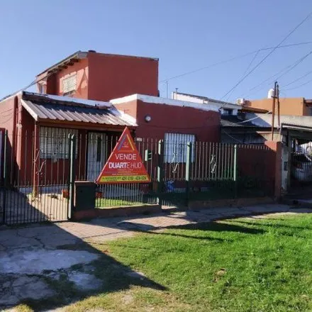 Buy this 2 bed house on Cornelio Saavedra 2314 in Rafael Calzada, Argentina