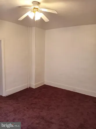 Image 5 - Steven Group Day Care, 2833 West 10th Street, Chester, PA 19013, USA - Townhouse for sale
